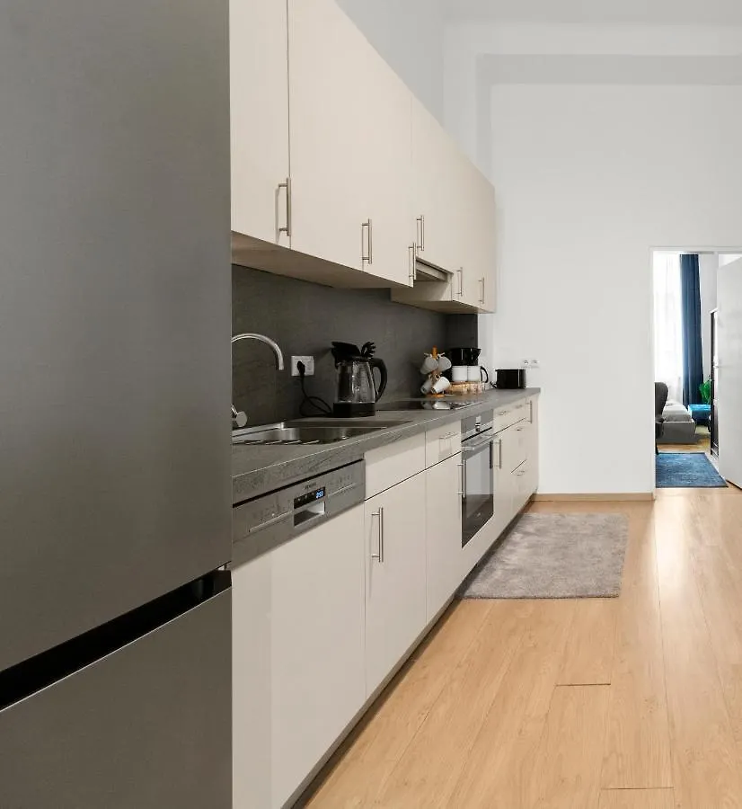 Apartment 5 Bedrooms - 143 M² - Near Main Station Vienna Austria