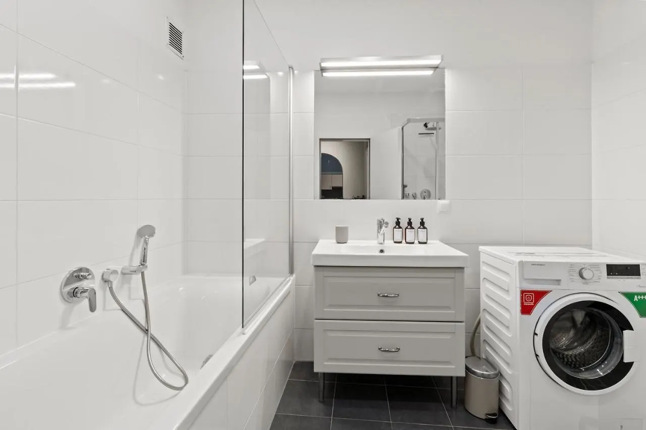Apartment 5 Bedrooms - 143 M² - Near Main Station Vienna