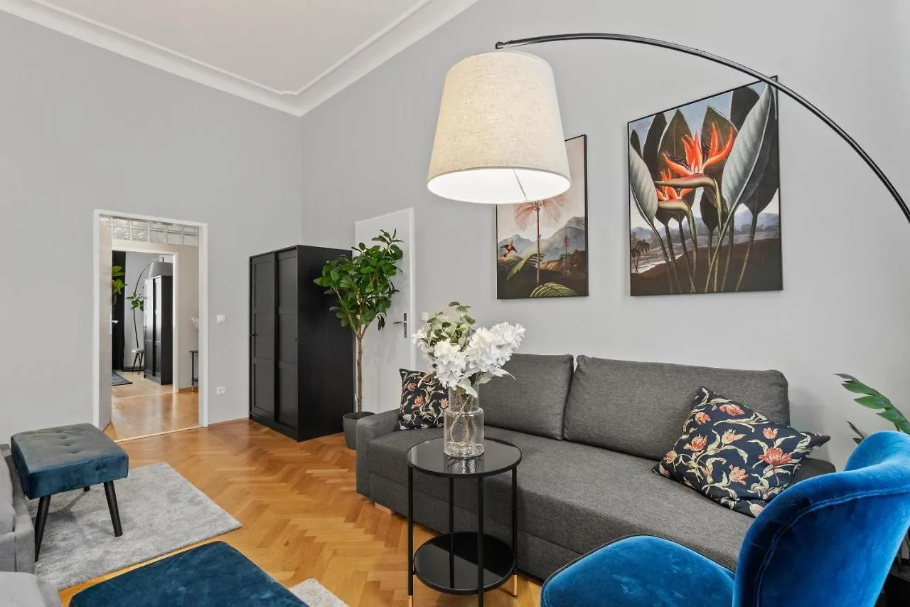 5 Bedrooms - 143 M² - Near Main Station Vienna
