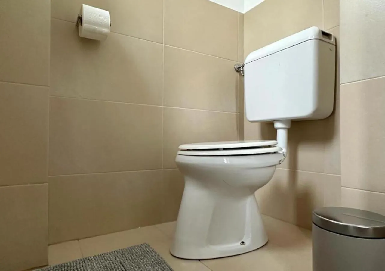 Apartment 5 Bedrooms - 143 M² - Near Main Station Vienna Austria